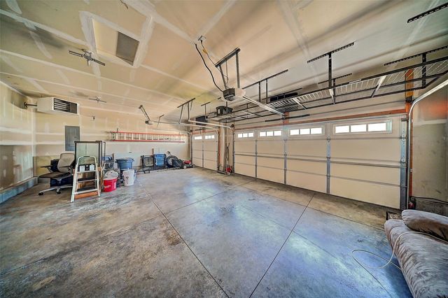 509 Gray Slate Road SW, Cedar Rapids, IA 52404