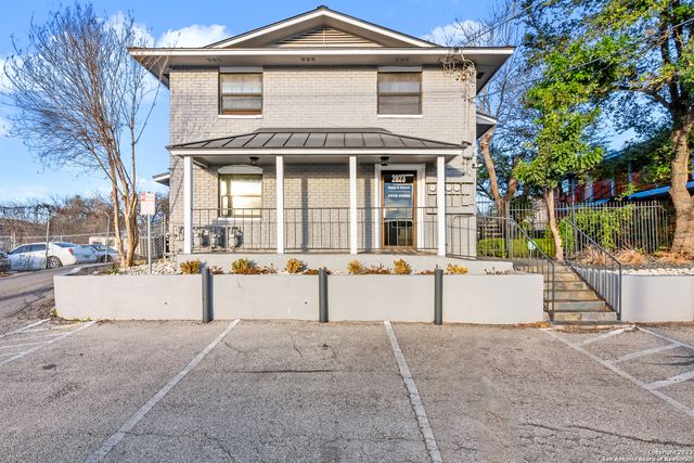 2023 lockhill selma, San Antonio, TX 78213