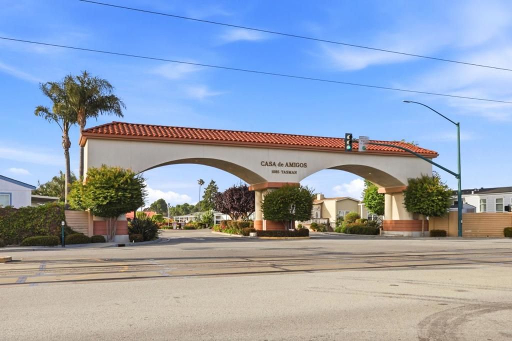 Image 34 of property listing at 1085 Tasman Drive, Sunnyvale, CA 94089