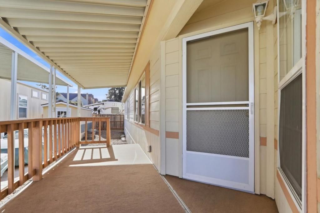 Image 5 of property listing at 1085 Tasman Drive, Sunnyvale, CA 94089