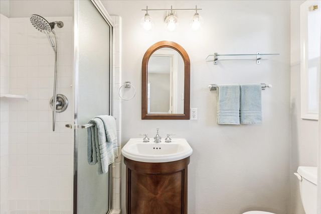 5211 Mulford Street, Houston, TX 77023