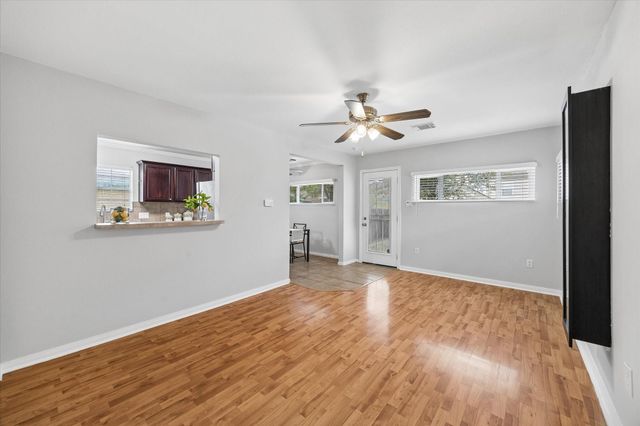 5211 Mulford Street, Houston, TX 77023