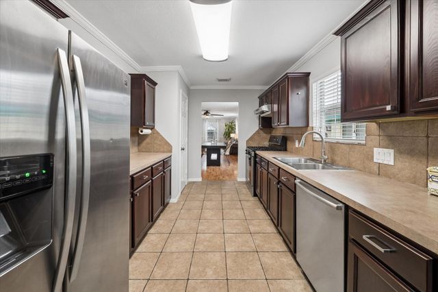 5211 Mulford Street, Houston, TX 77023