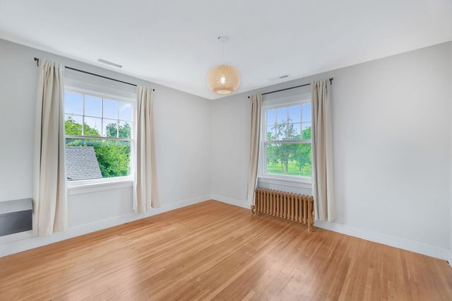 1040 N Amidon Ave, Wichita, KS 67203