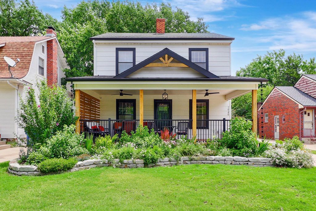 1040 N Amidon Ave, Wichita, KS 67203