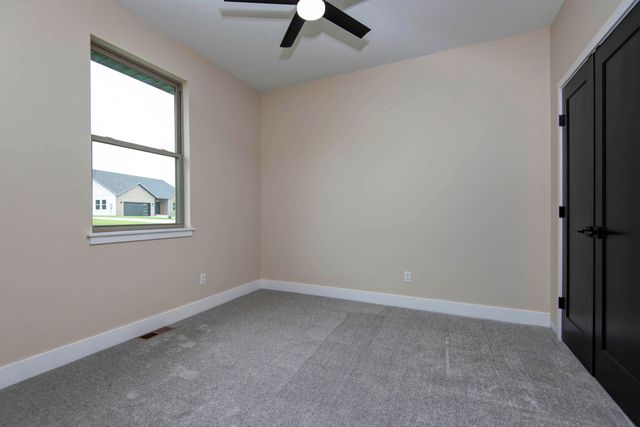 2214 W Braxton Court, Ozark, MO 65721