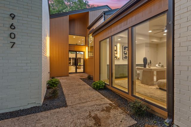9607 Greensprint Drive, Dallas, TX 75238