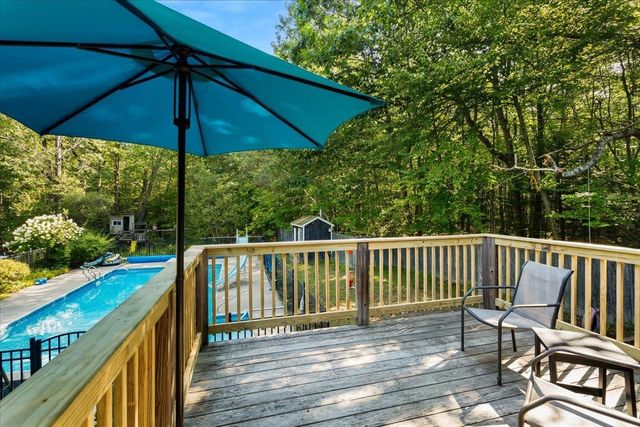 345 North Road, Deerfield, NH 03037