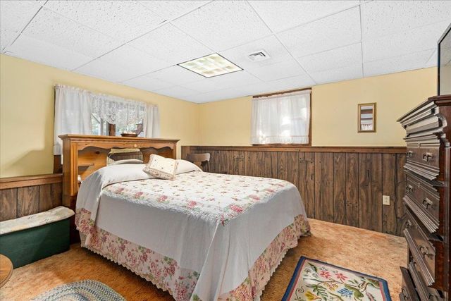 345 North Road, Deerfield, NH 03037