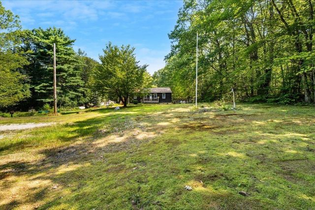 345 North Road, Deerfield, NH 03037