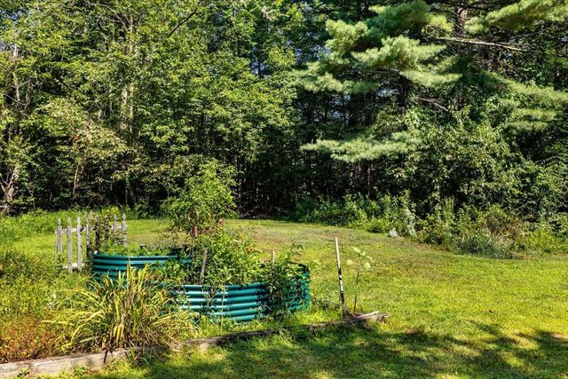 345 North Road, Deerfield, NH 03037