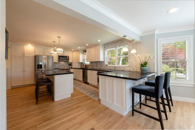 3521 S MILLHOLLOW CIR, Salt Lake City, UT 84106