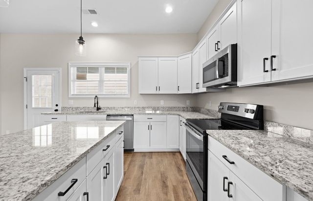 100 Burley Way, Portland, TN 37148