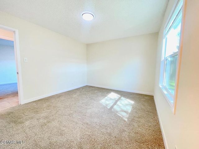 6334 Caroline Avenue, Simi Valley, CA 93063