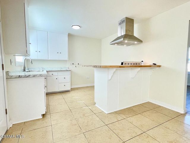 6334 Caroline Avenue, Simi Valley, CA 93063