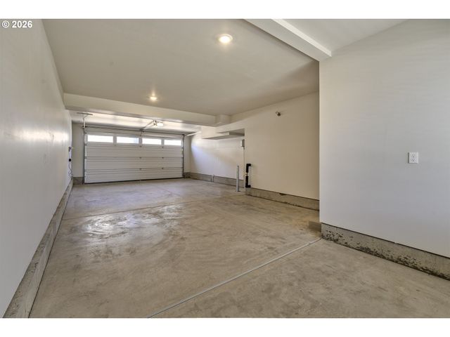 2133 36th Ave, Forest Grove, OR 97116
