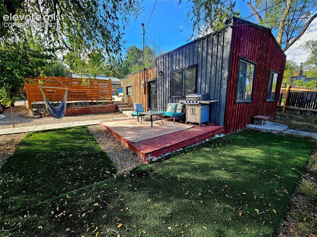 519 N Chestnut Street, Colorado Springs, CO 80905 — exterior