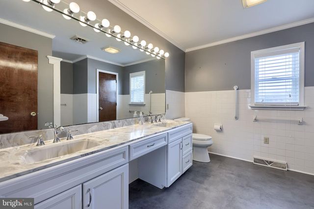 3018 STEINRUCK RD, Elizabethtown, PA 17022