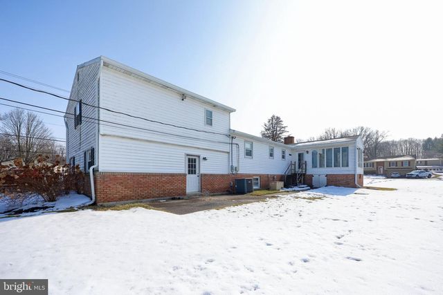 3018 STEINRUCK RD, Elizabethtown, PA 17022