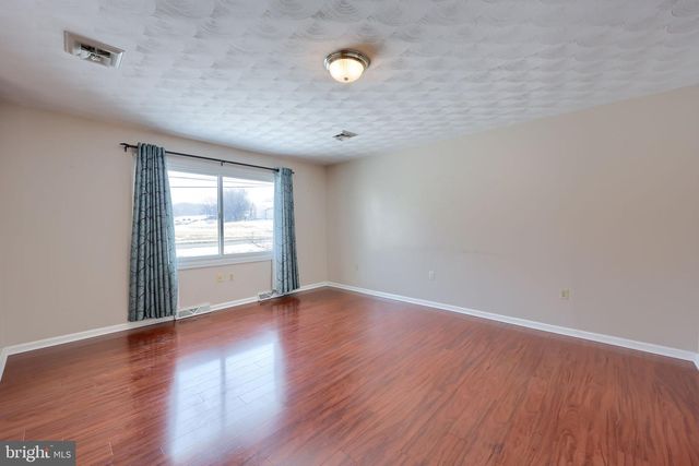 3018 STEINRUCK RD, Elizabethtown, PA 17022