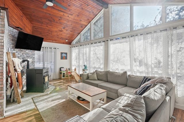 104 Appleton Road, Auburn, MA 01501