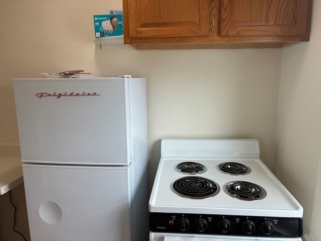 12 Green 2, Reading, MA 01867