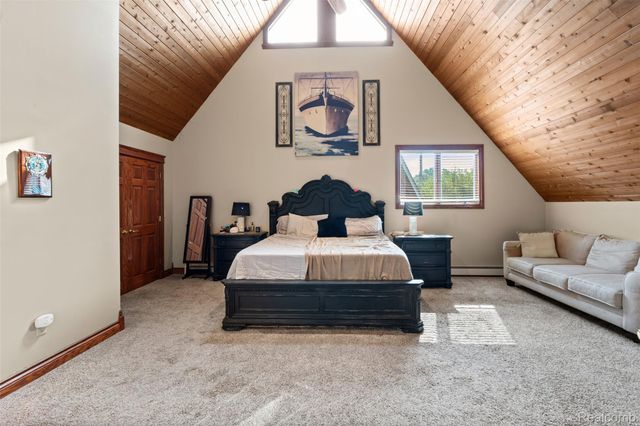 1907 Riverside Drive, Port Huron, MI 48060