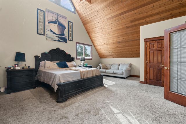 1907 Riverside Drive, Port Huron, MI 48060