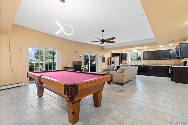 1907 Riverside Drive, Port Huron, MI 48060