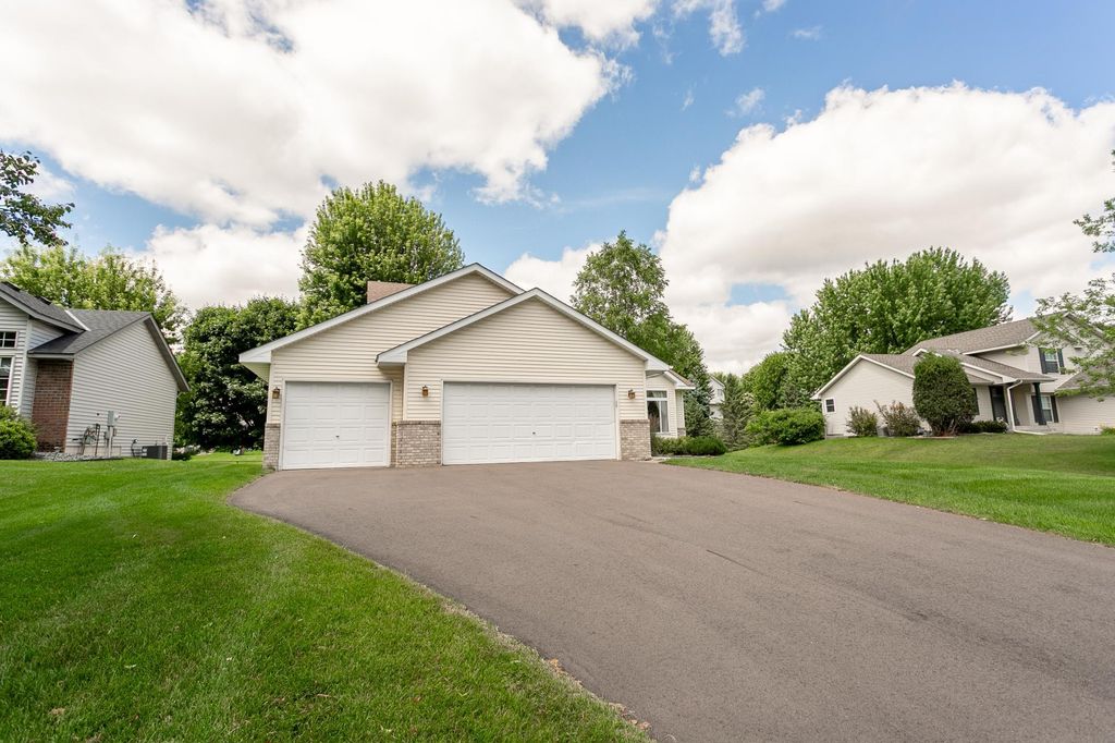 8284 Ashford Road, Woodbury, MN 55125 — photo 5
