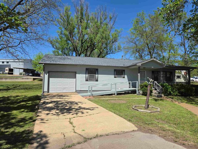 32 E Main Street, Ash Flat, AR 72513