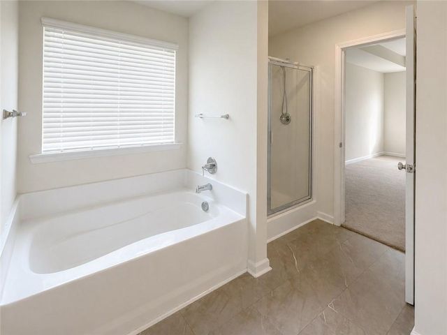 515 McGinnis Circle, Calhoun, GA 30701