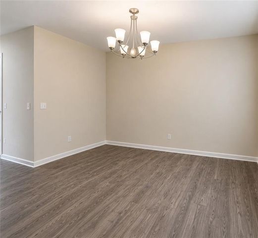 515 McGinnis Circle, Calhoun, GA 30701