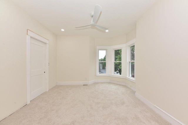 5804 W Michigan STREET, Wauwatosa, WI 53213