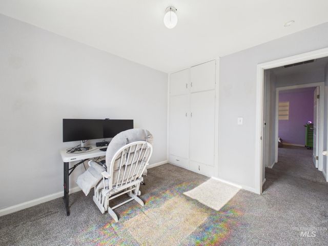 204 Anderson St, Caldwell, ID 83605