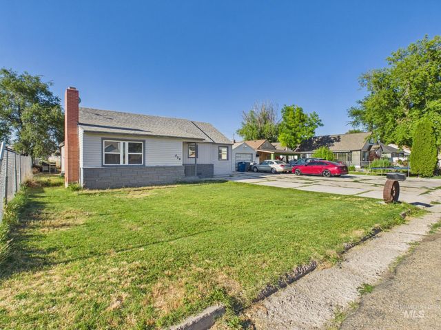204 Anderson St, Caldwell, ID 83605