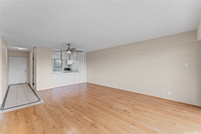 1548 Liholiho Street 403, Honolulu, HI 96822