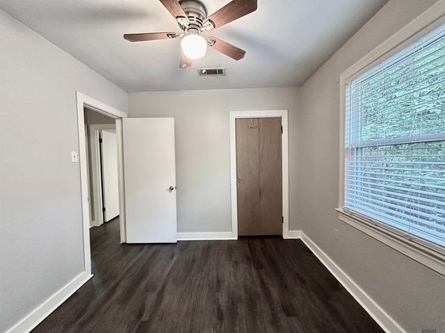 2428 Orpine Ave, Baton Rouge, LA 70808