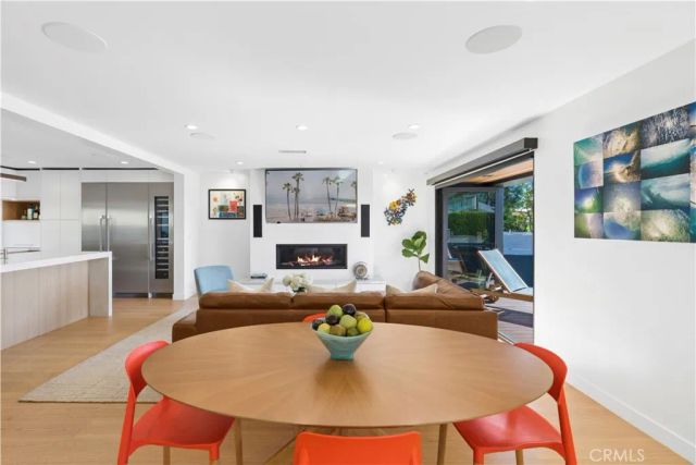 2880 Zell, Laguna Beach, CA 92651