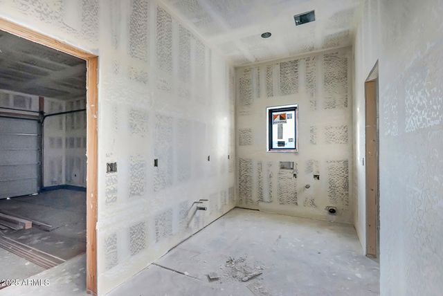 27406 N 255th Lane, Wittmann, AZ 85361