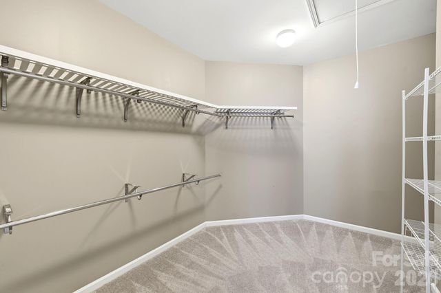 13313 Canterbury Castle Drive, Charlotte, NC 28273