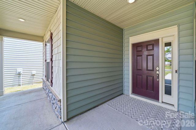 13313 Canterbury Castle Drive, Charlotte, NC 28273