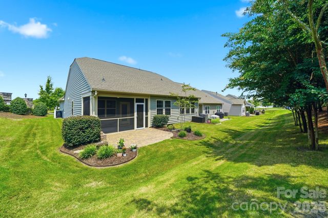 13313 Canterbury Castle Drive, Charlotte, NC 28273