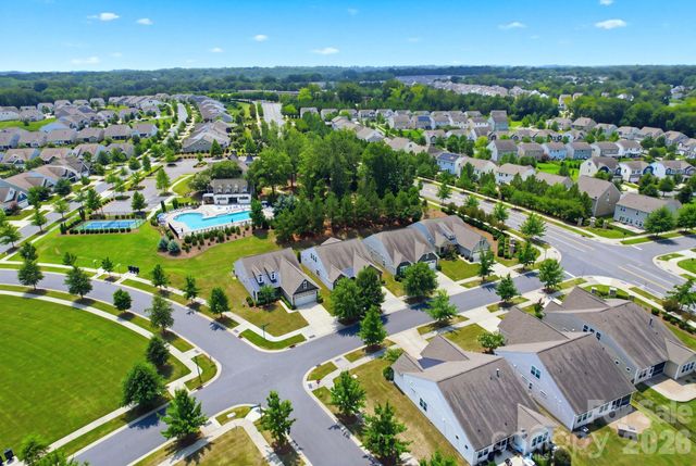 13313 Canterbury Castle Drive, Charlotte, NC 28273