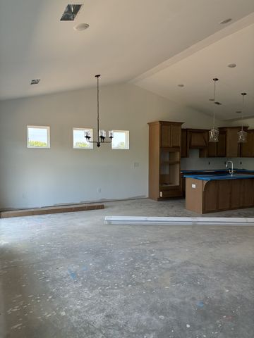 1100 Riverview Run, Madison, TN 37115