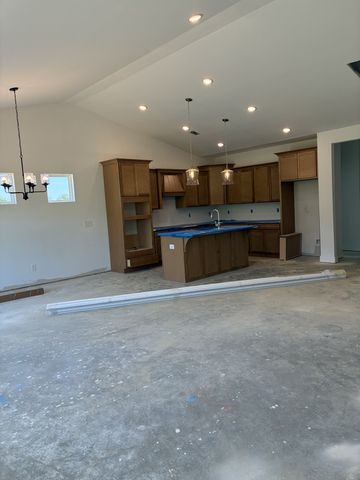 1100 Riverview Run, Madison, TN 37115