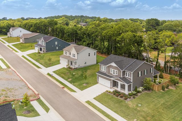 1100 Riverview Run, Madison, TN 37115