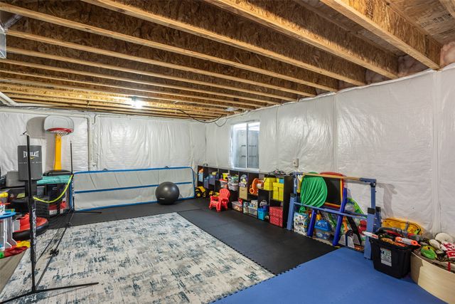 804 NW Reinhart Drive, Ankeny, IA 50023