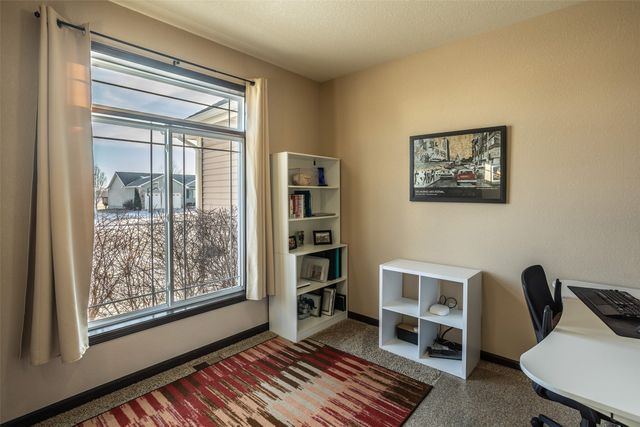 804 NW Reinhart Drive, Ankeny, IA 50023