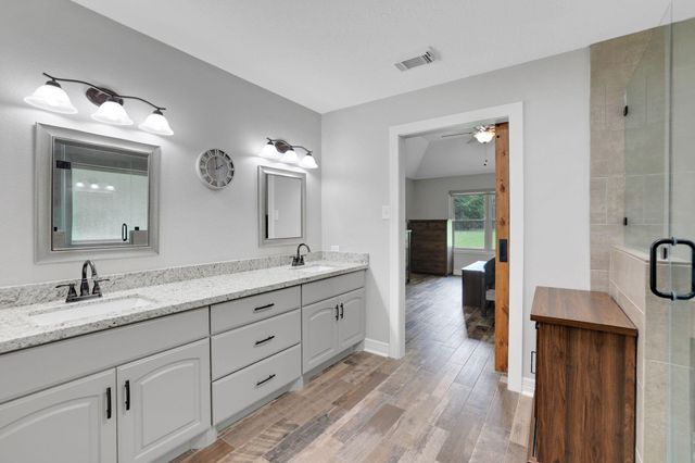 23943 Lost Spur, New Caney, TX 77357